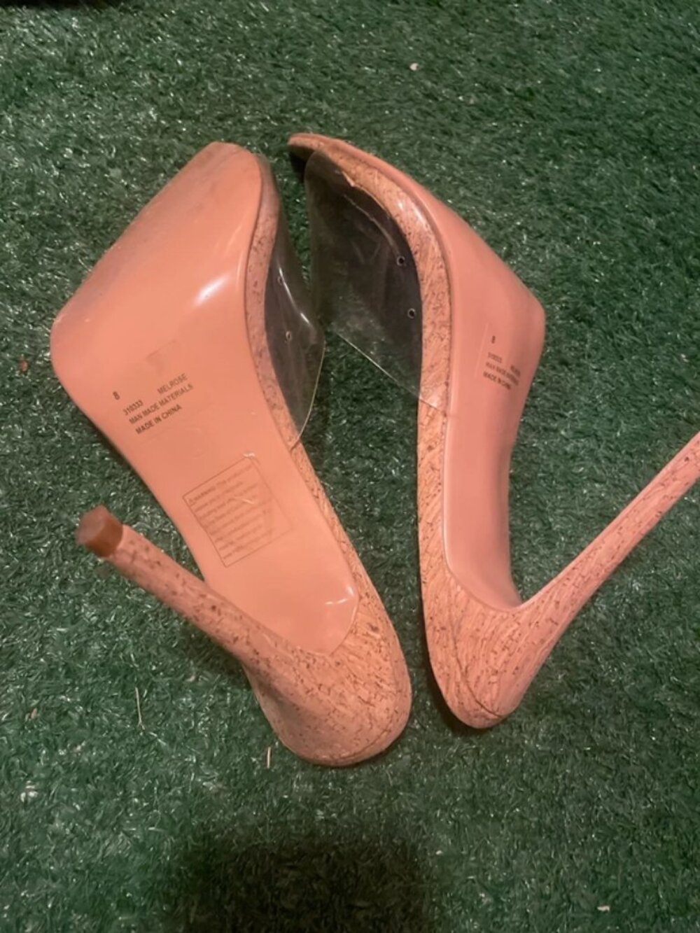 heels - Picture 2 of 2